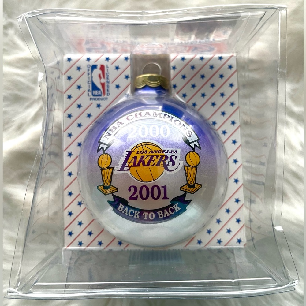 LAKERS 2000-2001 "Back to Back" NBA Champions Commemorative Ornament VINTAGE